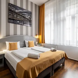 vizitați hotelul