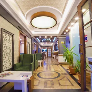 4* 酒店 黑色郁金香酒店